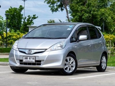 HONDA JAZZ 1.3 Hybrid ปี 2012 ไมล์ 51,xxx Km